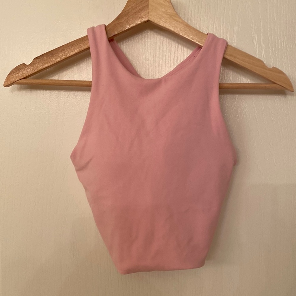 Athleta conscious crop in XXS pink